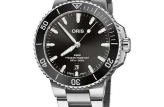Oris Aquis Date 41.5mm Bracelet Watch