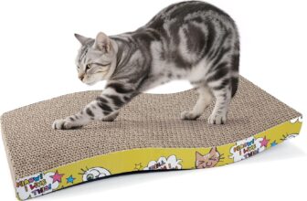 Petzen Cat Scratching Board, Curved, Double-Sided, Cardboard Cat Scratcher with Organic Catnip for Indoor Cats, 43cm x 21cm