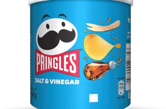 Pringles Salt and Vinegar Flavour Potato Chips, 40g, (Pack of 12) Individual portions offer easy portion control and remain fresh, providing a crispy texture for catering.