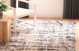 Safavieh Modern Abstract Indoor Woven Rectangle Area Rug, Adirondack Collection, ADR207, in Gold / Navy, 91 X 152 cm