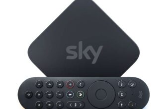Sky Ultimate TV & 900Mbps Full Fibre Broadband (new customers)