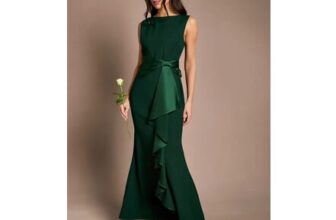 Sleeveless round Neck Sash Waist Maxi Bridesmaid Dress