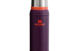 Stanley 1913 Classic Legendary Thermal Flask 0.75L – Plum Keeps Hot Or Cold 20 Hours – Leakproof – Insulated Bottle