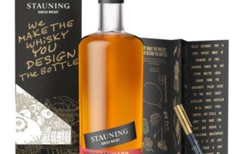 Stauning KAOS: Danish Triple Malt Whisky, 70cl, 46% ABV, Design Gift Box with Pen or Rye £32.75
