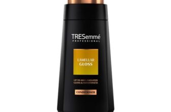 TRESemme Lamellar Gloss Conditioner for a Smooth Fibre Finish 300 Ml