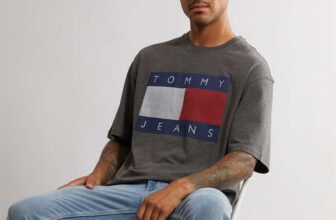 Tommy Jeans Mens Flag Logo T-Shirt Charcoal Grey – Size: S