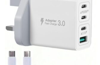 UK Plug USB-C Charger: 3 USB-C, 1 USB-A, 1m Cable