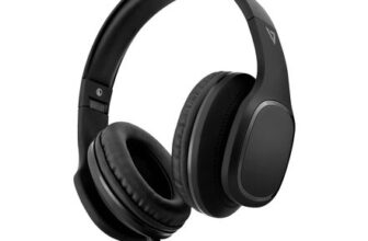 V7 HA701-3NP Over-Ear Headphones with Microphone, Volume Control, Foldable