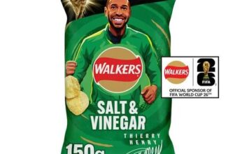 Walkers Crisps Salt & Vinegar 150g (Nectar)