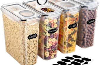 YASHE 4Pcs Plastic Food Storage Containers with Airtight Lids