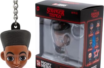 YuMe Stranger Things Keychain – Lucas Sinclair Pocket Hero Series Accessory Metal Keyring Doll Mini Figure Collectable Netflix Merchandise Kids, Adult & Series Toy Gift Get All 6 Characters