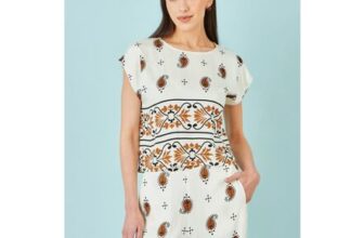 Yumi Ivory Viscose Paisley Top