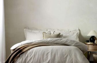 furn. Yard Hebden 100% Cotton Stripe Duvet Cover Set Reversible Striped Bedding (Mole, Single)