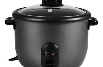 1.8L Rice Cooker With Steamer Basket – Free C&C
