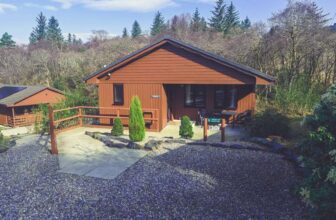 2 Nights 4 Birchbrae Highland Lodges For 2, Bottle Of Fizz, Early Check in / Out £72pp 3 Nights £239 Family Of 4 2 Nights £209