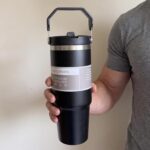 30oz Flip Straw Insulated Water Bottle Stainless Steel Tumbler with Handle Double Wall Sports Tumbler Fit Car Cup Holders, for Hot and Cold