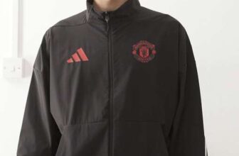 Adidas Football Manchester United 25/26 Anthem Jacket in Black, Size XS – 2XL