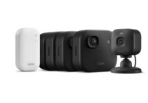 All-new Blink Outdoor 2K Cameras with free Blink Mini 2K Indoor Camera (Black), Sync Module Core included (4 cameras) – Black / White