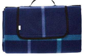 Amazon Basics Picnic Blanket with Waterproof Backing, 150 x 195 cm – Blue/White or Blue