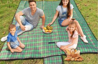 Armo Extra Large Tartan Picnic Blanket With Carrying Handle 200cm x 200cm