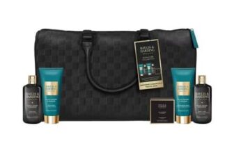 Baylis & Harding Black Pepper & Ginseng Mens Weekend Essentials Travel Bag Set