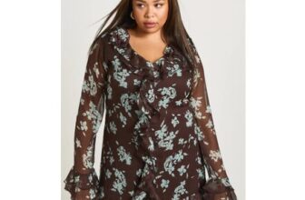Boohoo plus Floral Ruffle Smock Dress