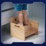 COSYLAND Robot Shaped Kids Step Stool with Handle – Height Adjustable Toddlers Nursery Step Stool for Toilet Potty Training, Bathroom, Kitchen Stable & Non-slip