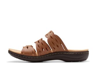 Clarks Womens Laurie Ann Ruby Flat Sandal – Size 8UK
