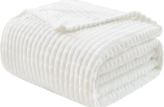EMME Fleece Throw Blanket for Sofa, Soft, Fluffy, 3D Touch Experience, Warm Cozy Throw, Versatile Single Flannel Blanket for Bed, Couch, Sofa, Armchairs, OEKO-TEX (White, 130x150cm)