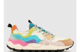 FLOWER MOUNTAIN Yamano 3 in White Multi