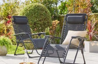 Helsinki Set of 2 Reclining Sun Lounger Chairs (free cc)