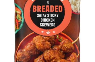 Iceland Ready Cooked 4 Breaded Satay Sticky Chicken Skewers 340g ( Online Exclusive / Frozen / BBQ )
