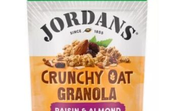 Jordans Crunchy Oat Granola Raisin & Almond Breakfast Cereal 750g
