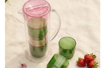 Jug with Cups Picnic Set
