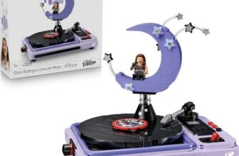 LEGO Editions Olivia Rodrigos Concert Moon 43029