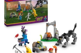 LEGO Fortnite Peely and Sparkplug Camp Toy with 3 Minifigures