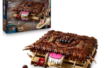 LEGO Harry Potter Biting Monster Book of Monsters 76449