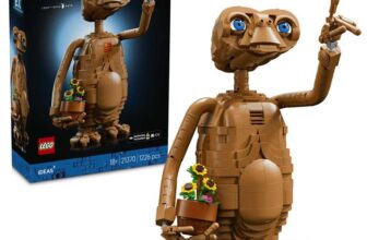 LEGO Ideas E.T. the Extra-Terrestrial Alien Figure, Artificial Potted Flowers & Light Brick 21370