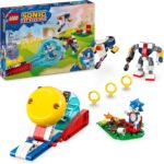LEGO Sonic the Hedgehog: Sonics Campfire Clash Set, Collectible Building Toy with 4 Characters, Gold Rings and a Chaos Emerald, Gifts for Gamers, Boys & Girls aged 7 Plus 77001