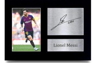 Lionel Messi Autograph A4 Photo Display