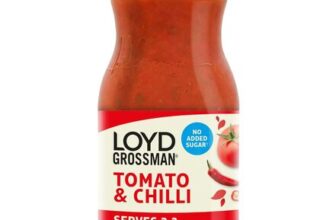 Loyd Grossman No Added Sugar Tomato Chilli Sauce 350g