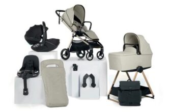 Mamas and Papas Vardo Complete Pushchair Bundle (9 Pieces)