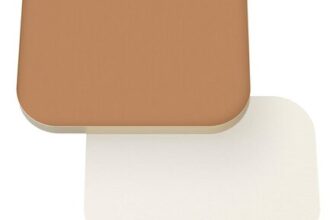 Max Factor Facefinity Refillable Compact Foundation Online Only