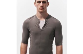 Muscle Fit Cycling T-Shirt with DryMove