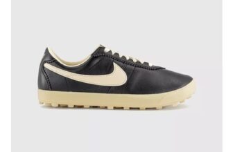 Nike Astrograbber Trainers