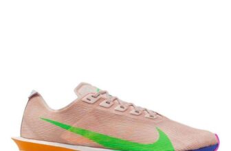 Nike Vaporfly 4 Road Running Shoes – EK Red/Green – Sizes 5 & 6