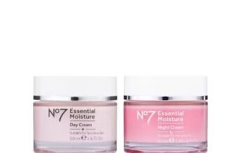 No7 Essential Moisture Day & Night Duo