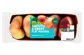 Pack of 4 flat peaches / nectarines