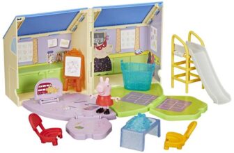 Peppa Pig Peppas Pop-Open Playgroup Playset