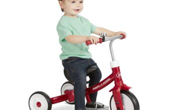 Radio Flyer Triple Play 3-in-1 Tricycle, Ages 1-3 Ringing Bell, Tool-Free Transformation, Adjustable Padded Seat, Steel Frame, Pedal Storage